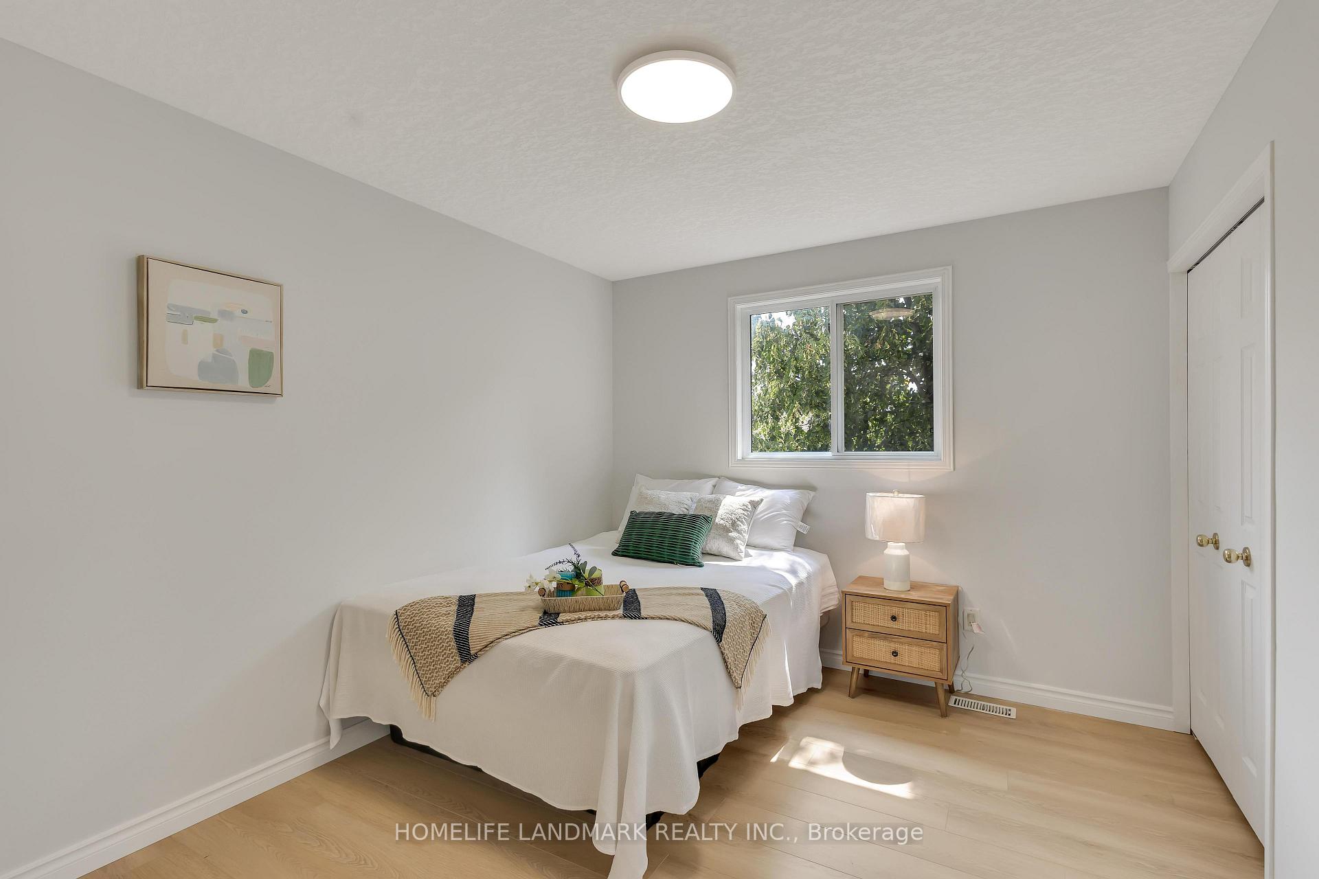 Photo 22 of 205 Holbeach Crescent, Waterloo, Colonial Acres — HOMEH