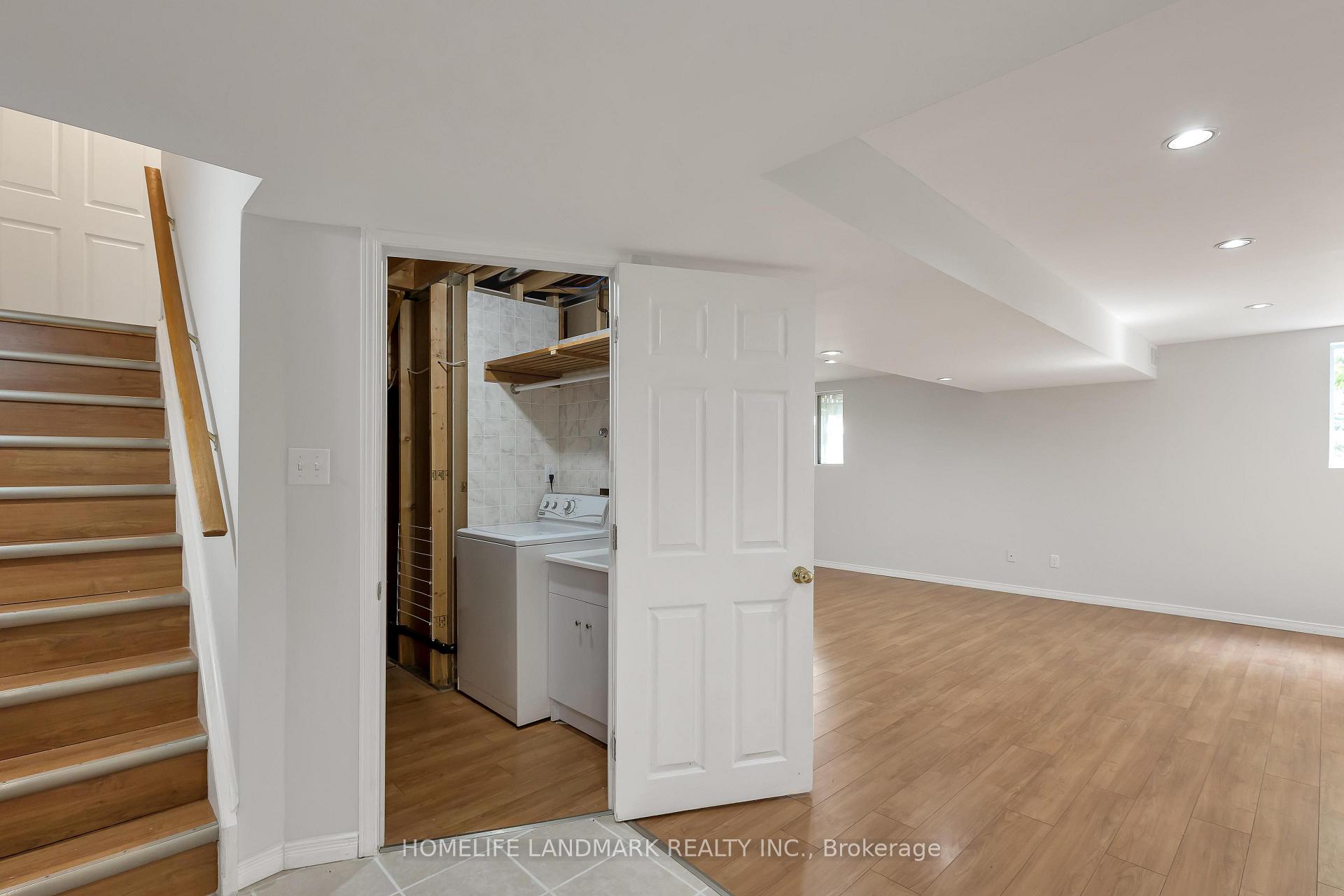 Photo 25 of 205 Holbeach Crescent, Waterloo, Colonial Acres — HOMEH