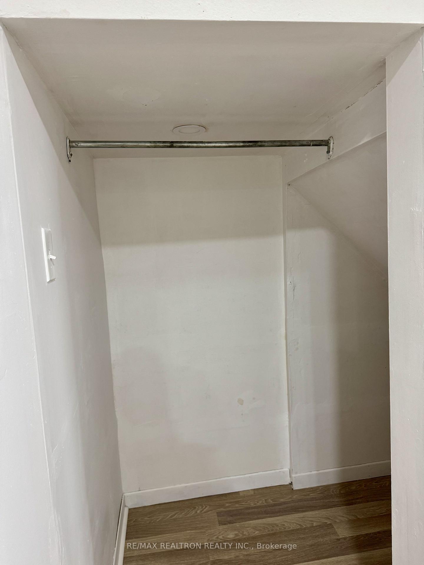 Photo 8 of Unit Bsmnt, 29 Wicks Drive, Ajax, Central East — HOMEH