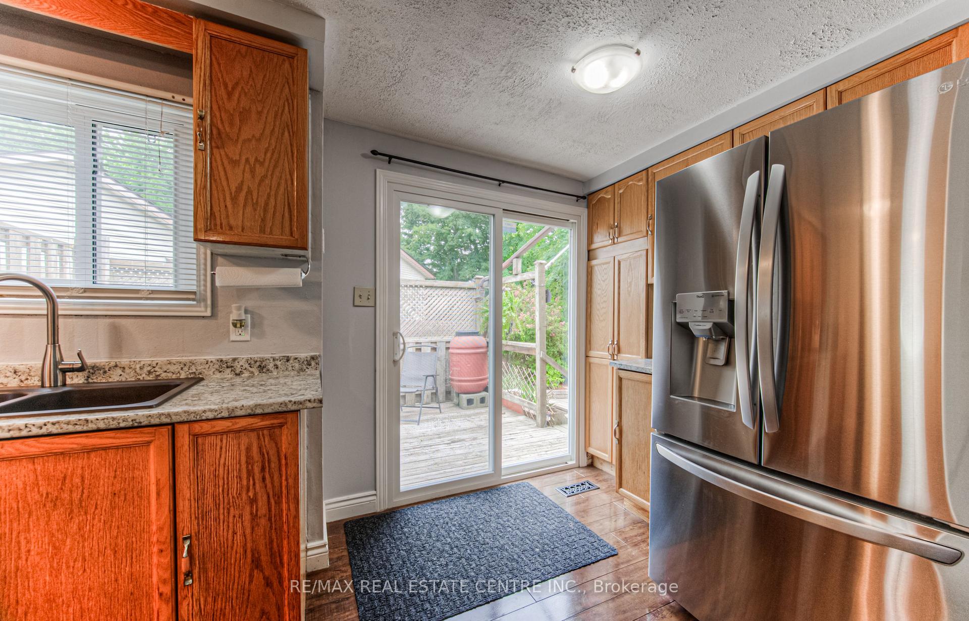 Photo 17 of 176 Coghill Place, Waterloo — HOMEH