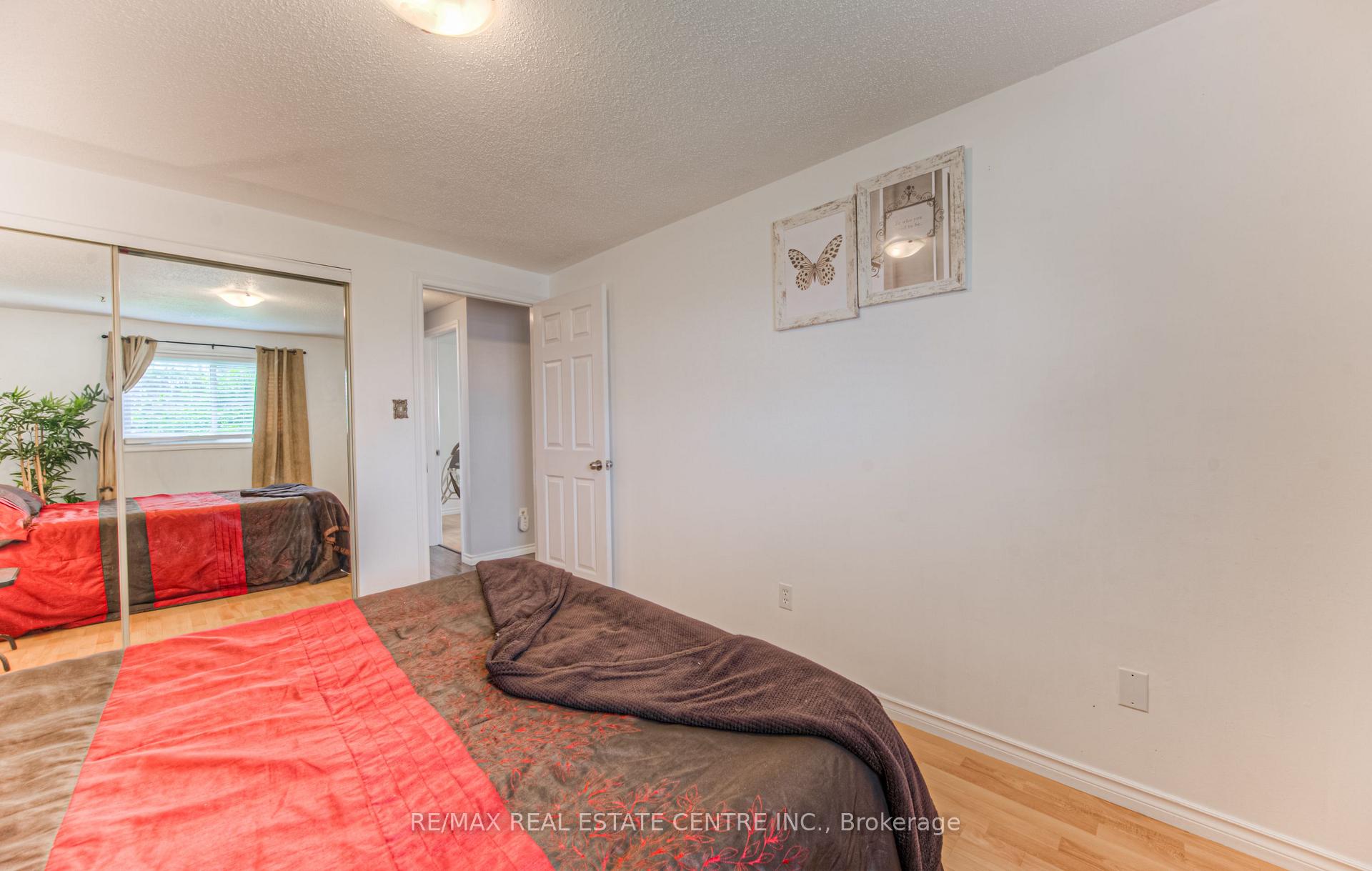 Photo 19 of 176 Coghill Place, Waterloo — HOMEH
