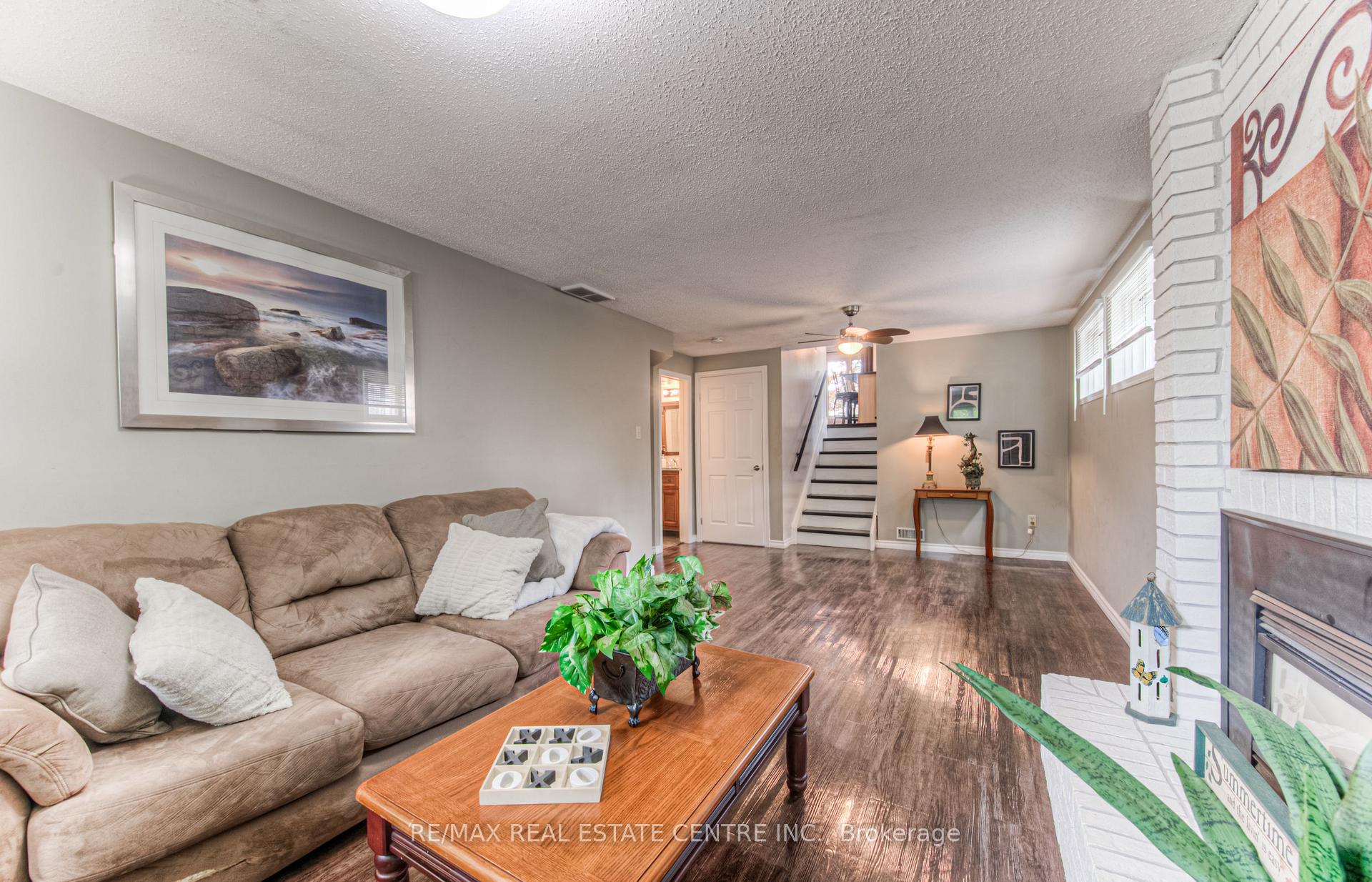 Photo 27 of 176 Coghill Place, Waterloo — HOMEH