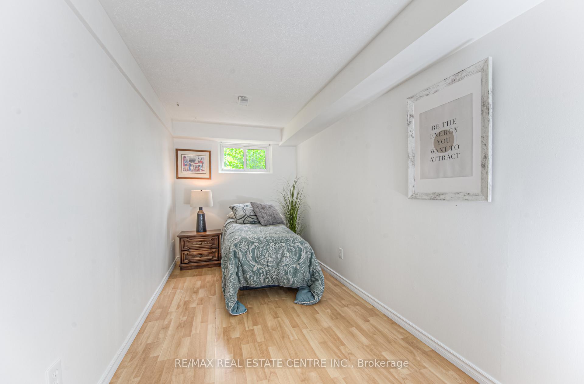 Photo 30 of 176 Coghill Place, Waterloo — HOMEH