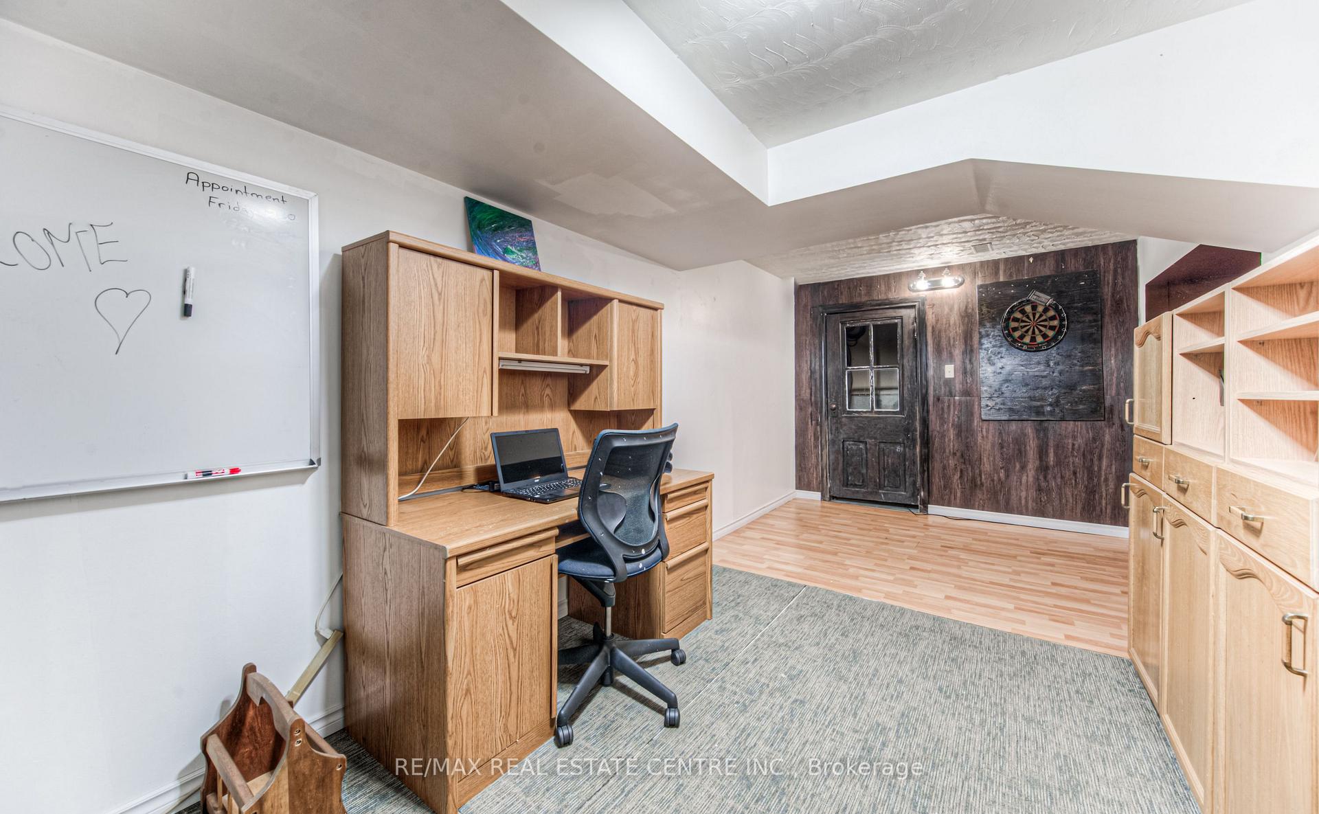 Photo 32 of 176 Coghill Place, Waterloo — HOMEH