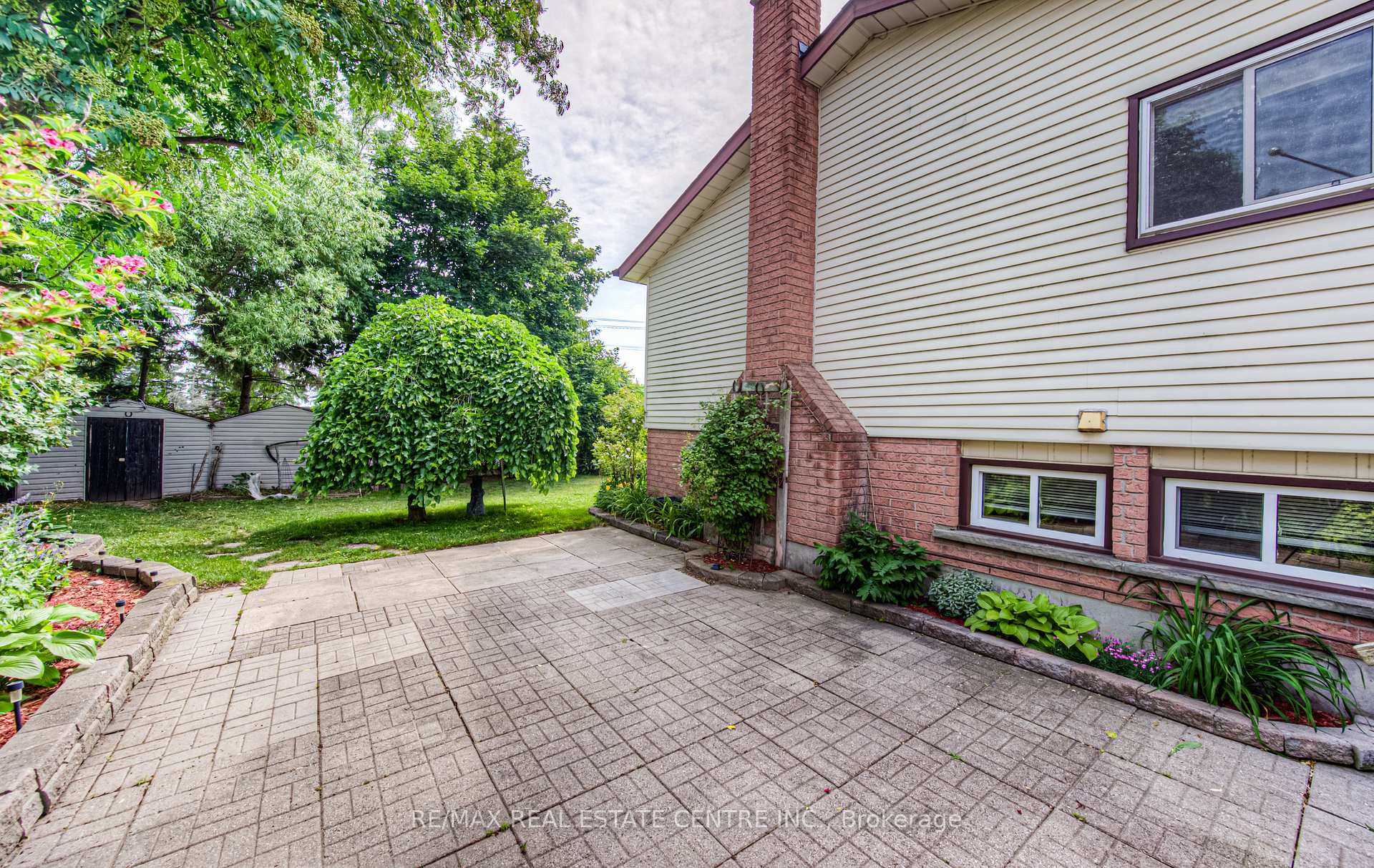 Photo 35 of 176 Coghill Place, Waterloo — HOMEH