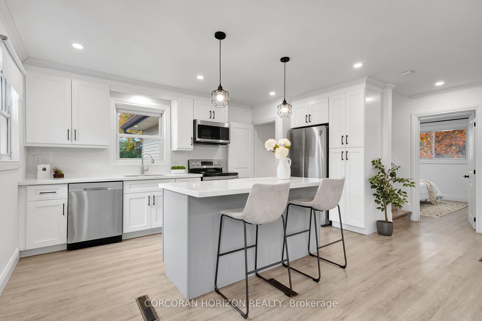 Photo 9 of 84 Weber Street S, Waterloo, Uptown Waterloo — HOMEH