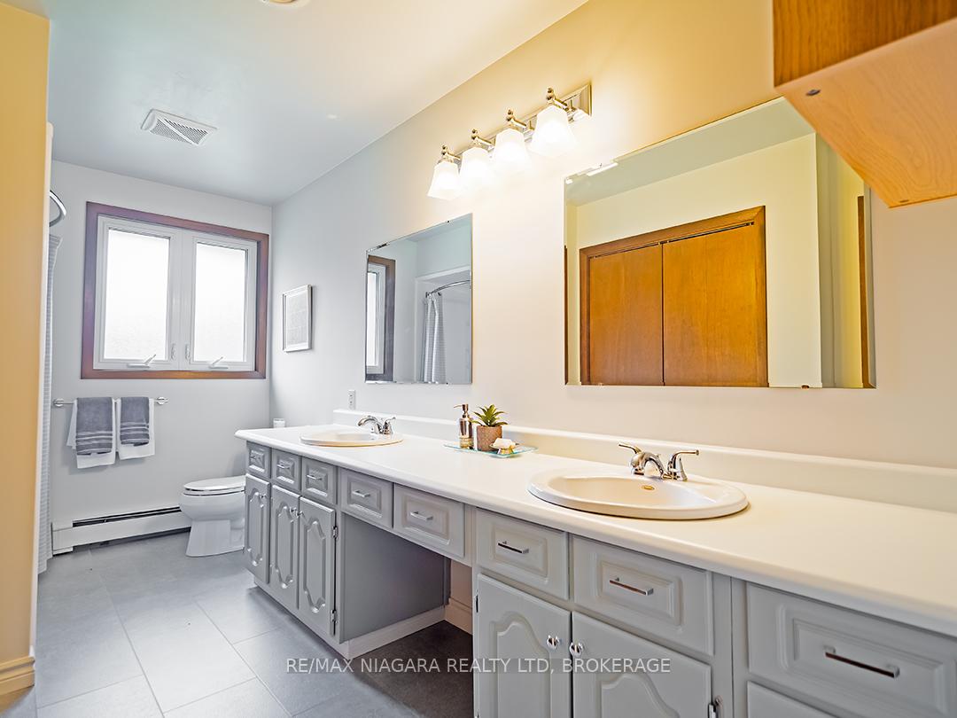 Photo 25 of 40177 Con 4 Road, Wainfleet, Marshville/Winger — HOMEH