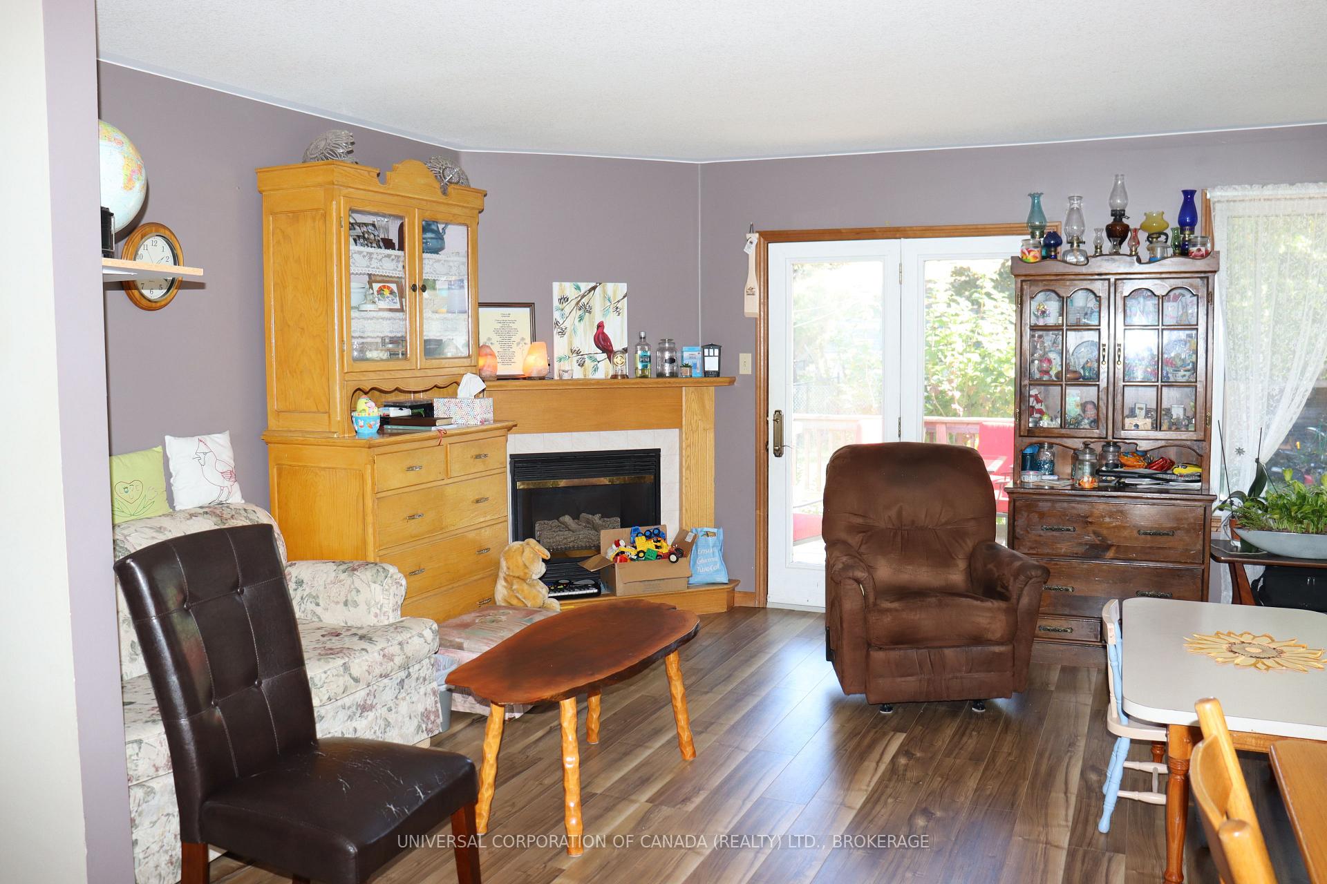 Photo 10 of 89 Myrtle Street N, Aylmer — HOMEH