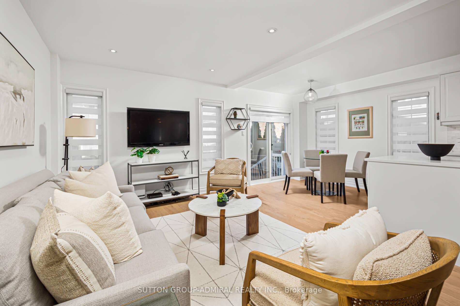 Photo 9 of 10 Oak Park Crescent, Vaughan, Rural Vaughan — HOMEH