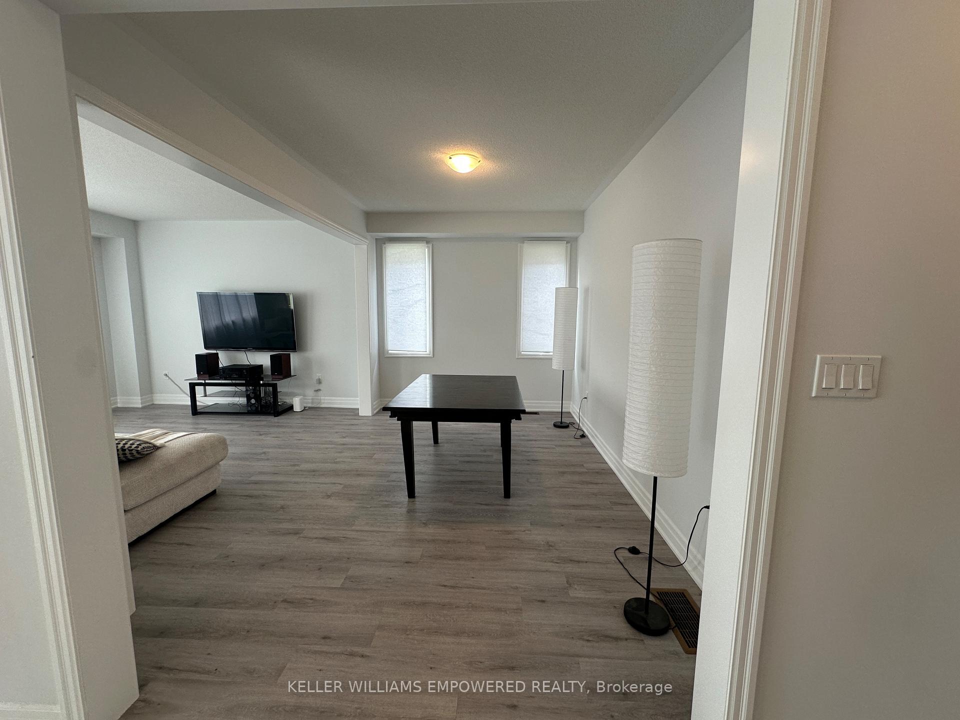 Photo 6 of 38 Del Ray Crescent, Wasaga Beach — HOMEH