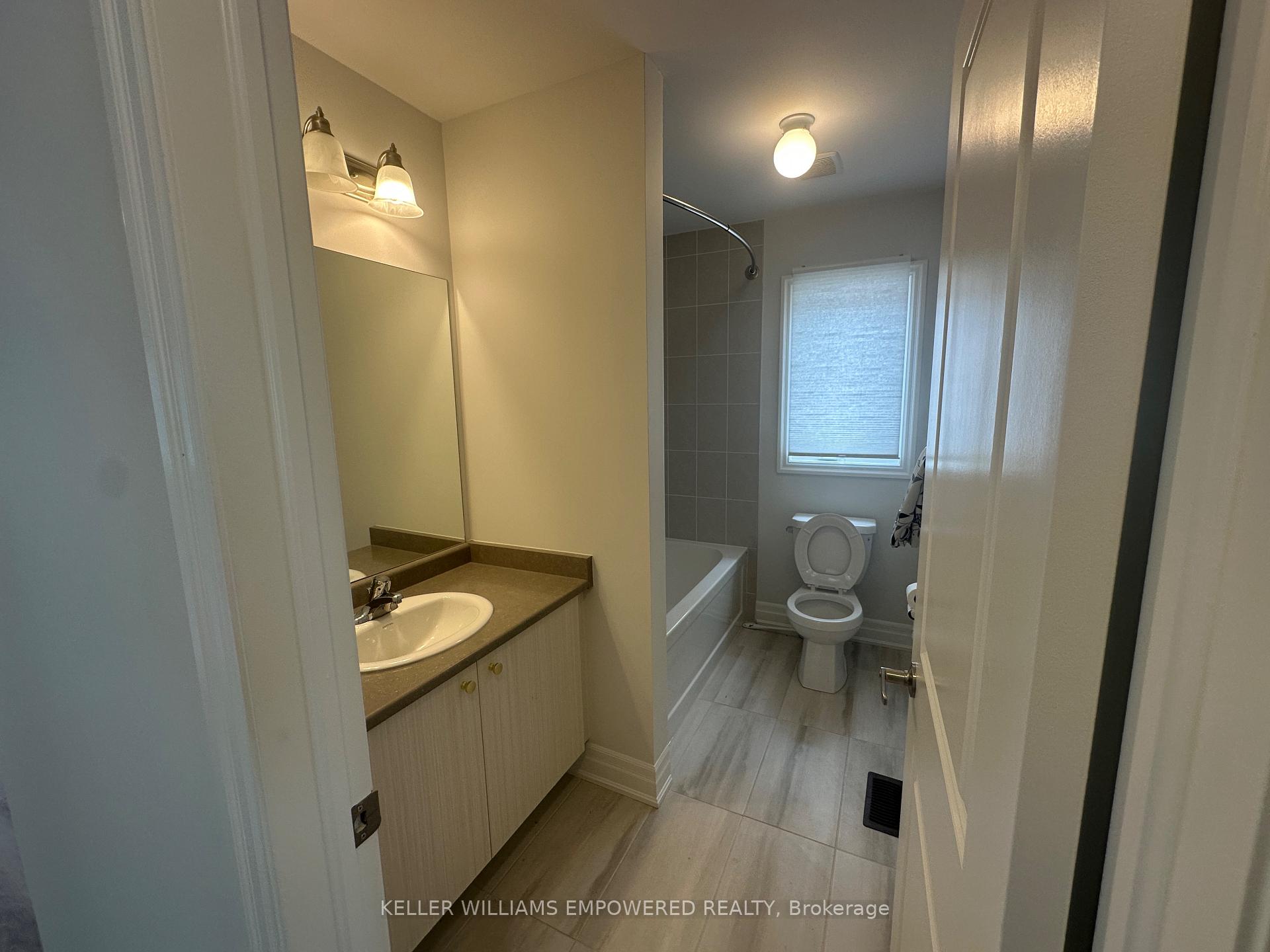 Photo 17 of 38 Del Ray Crescent, Wasaga Beach — HOMEH