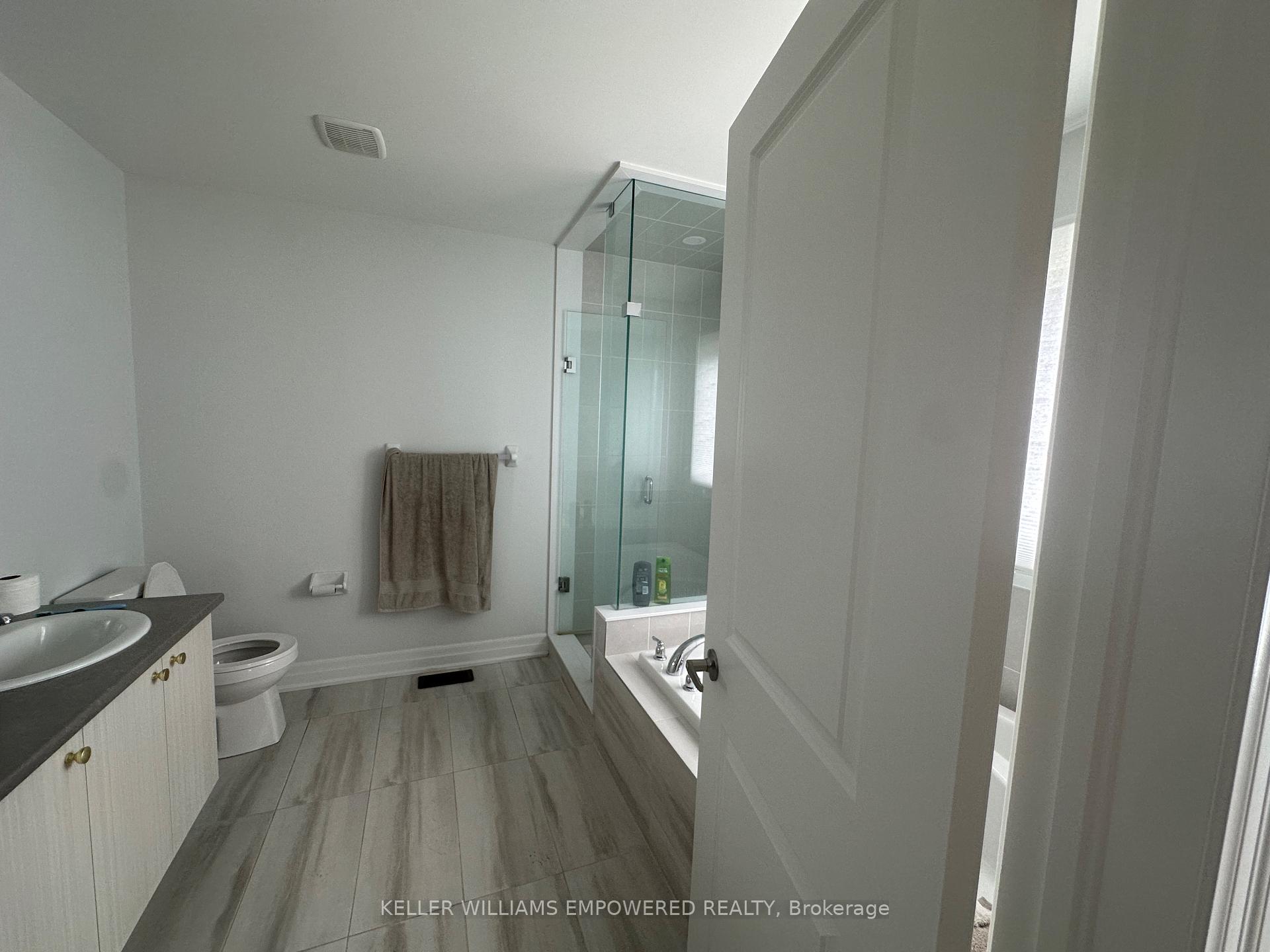 Photo 19 of 38 Del Ray Crescent, Wasaga Beach — HOMEH