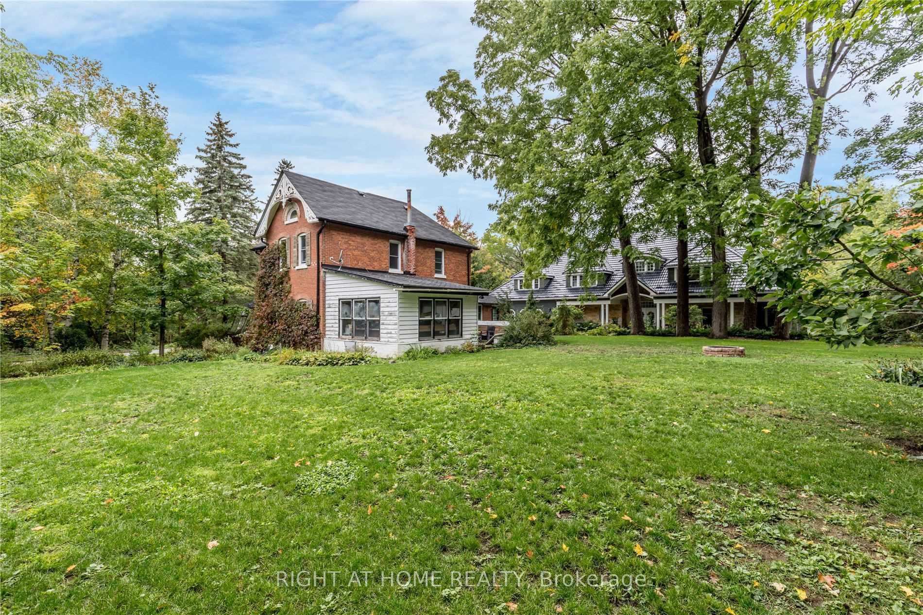 Photo 4 of 133-135 Mulcaster Street, Barrie, Codrington — HOMEH