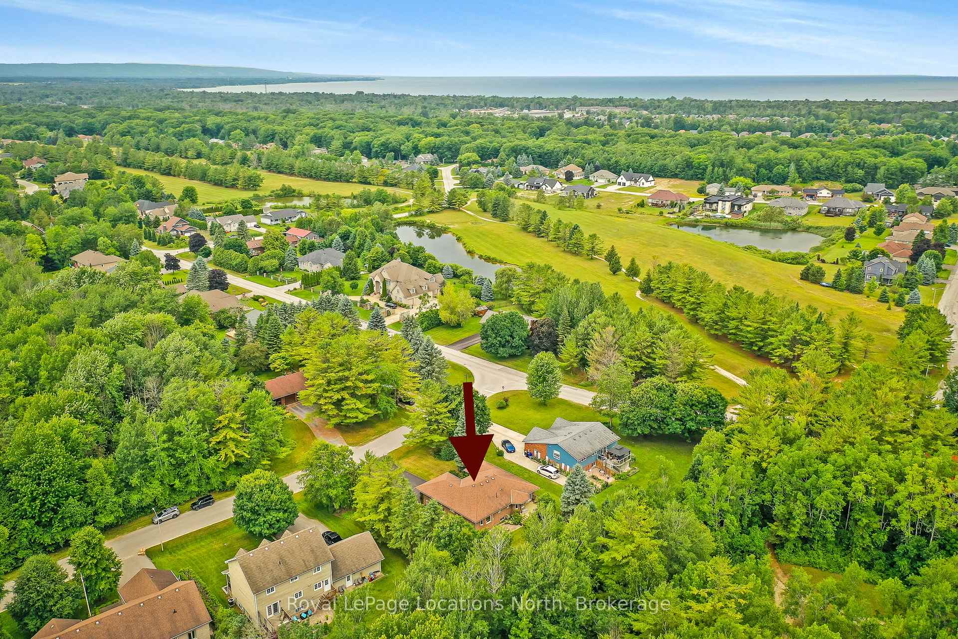 Photo 45 of 3 Kelley Crescent, Wasaga Beach — HOMEH