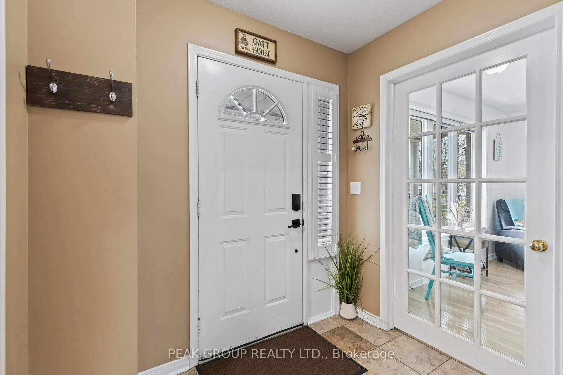 Photo 7 of 427 Trillium Avenue, Welland, West Welland — HOMEH
