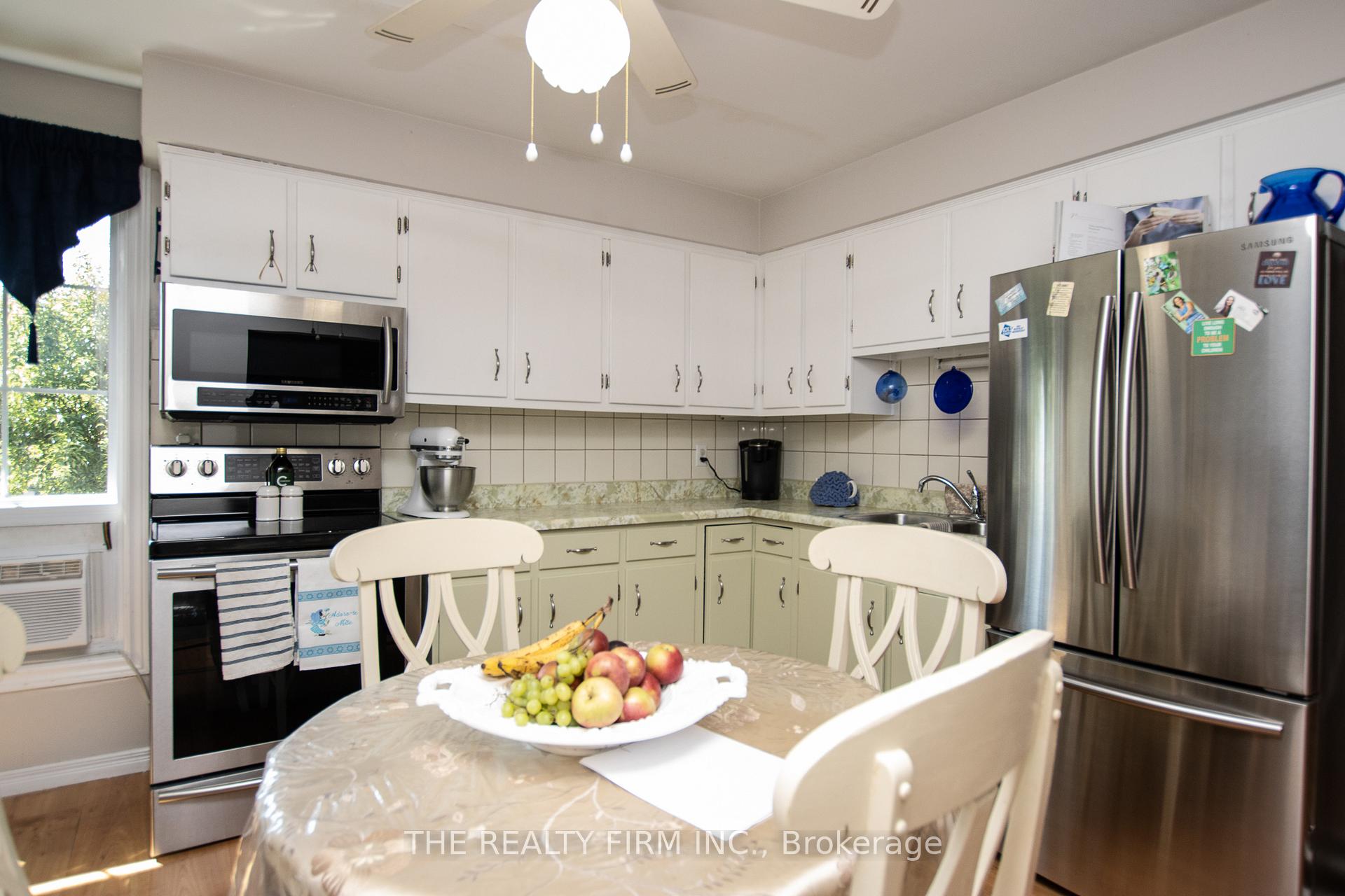 Photo 9 of 104 William Street, West Elgin, West Lorne — HOMEH