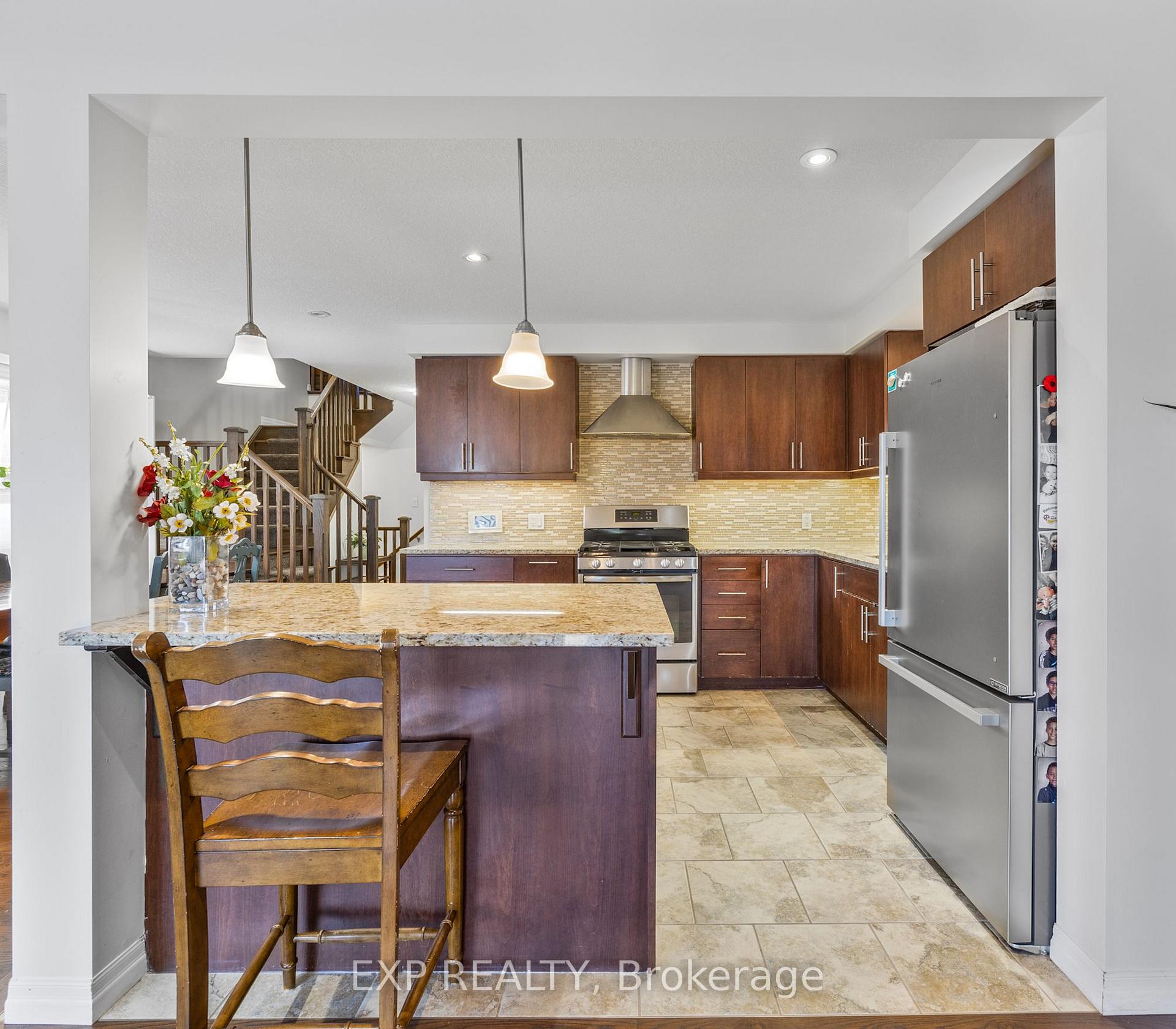 Photo 14 of 620 Montpellier Drive, Waterloo — HOMEH