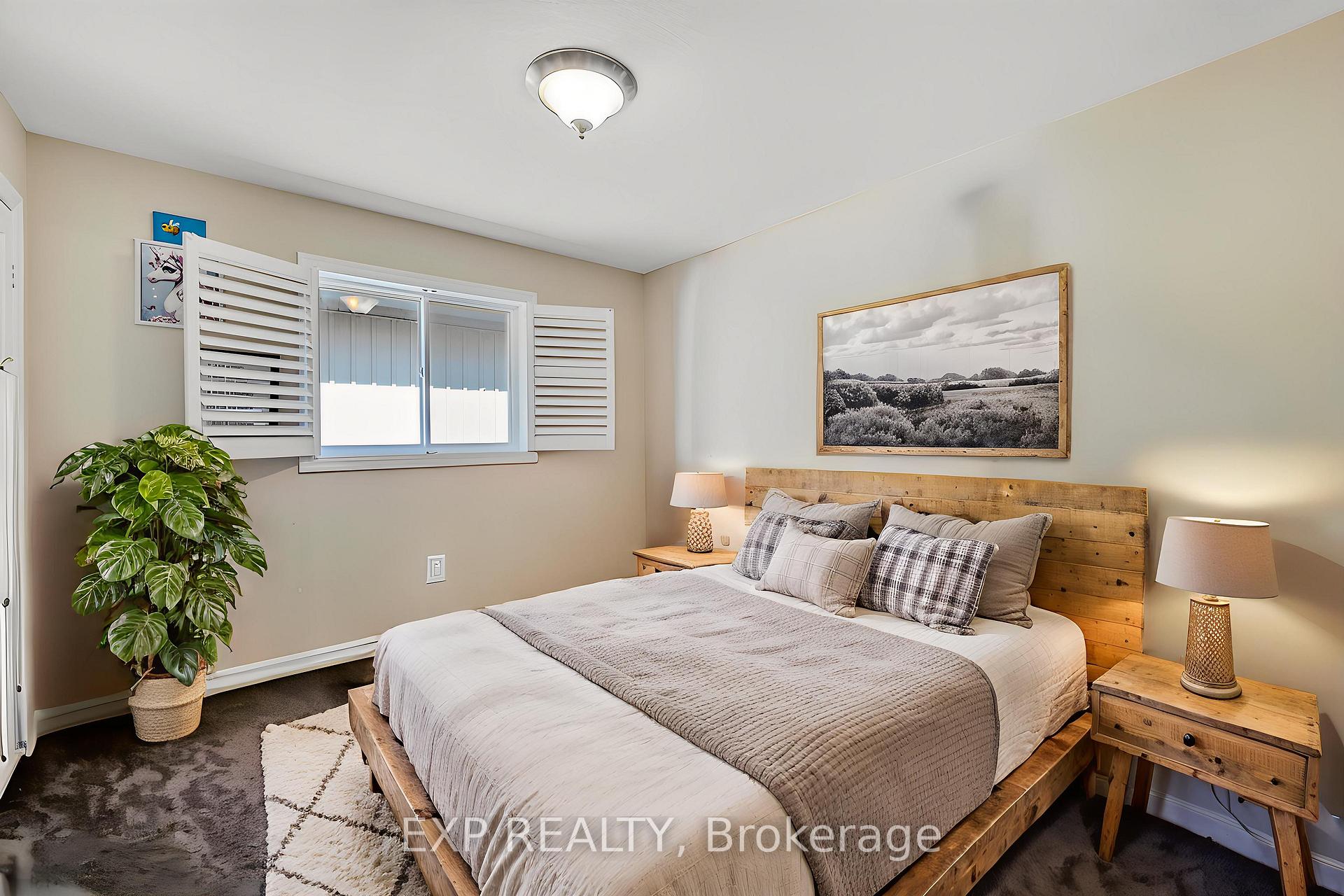 Photo 21 of 620 Montpellier Drive, Waterloo — HOMEH