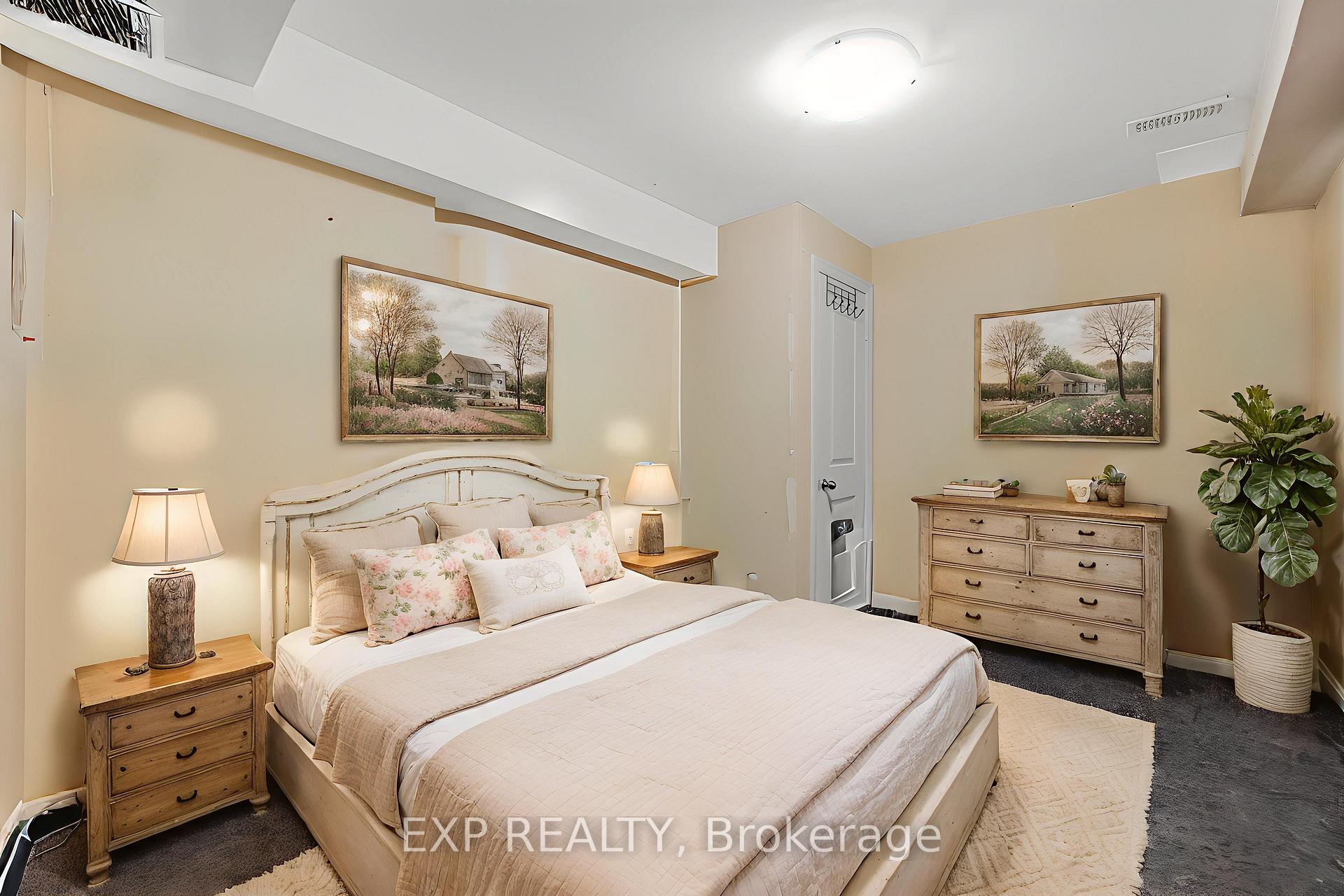 Photo 30 of 620 Montpellier Drive, Waterloo — HOMEH