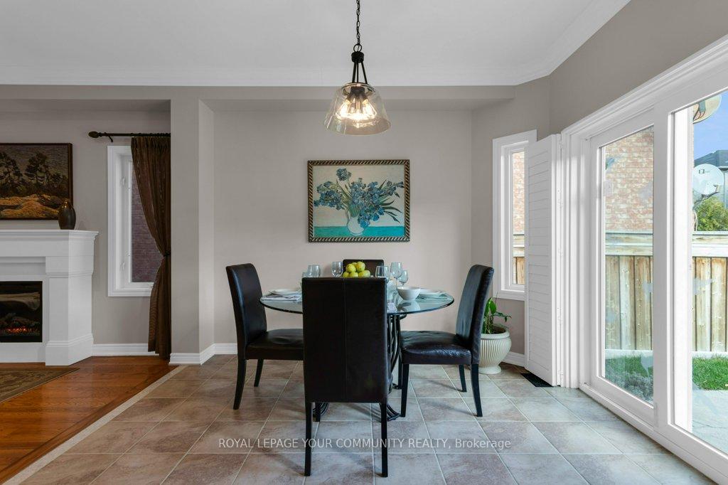 Photo 14 of 39 Boticelli Way, Vaughan, Vellore Village — HOMEH