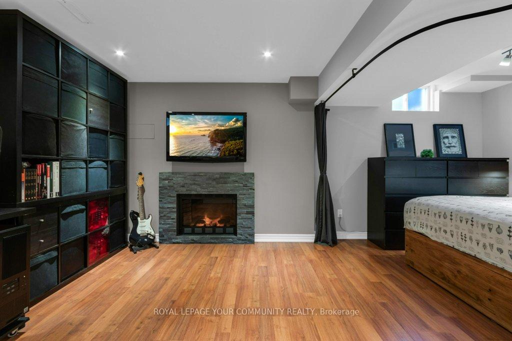 Photo 23 of 39 Boticelli Way, Vaughan, Vellore Village — HOMEH