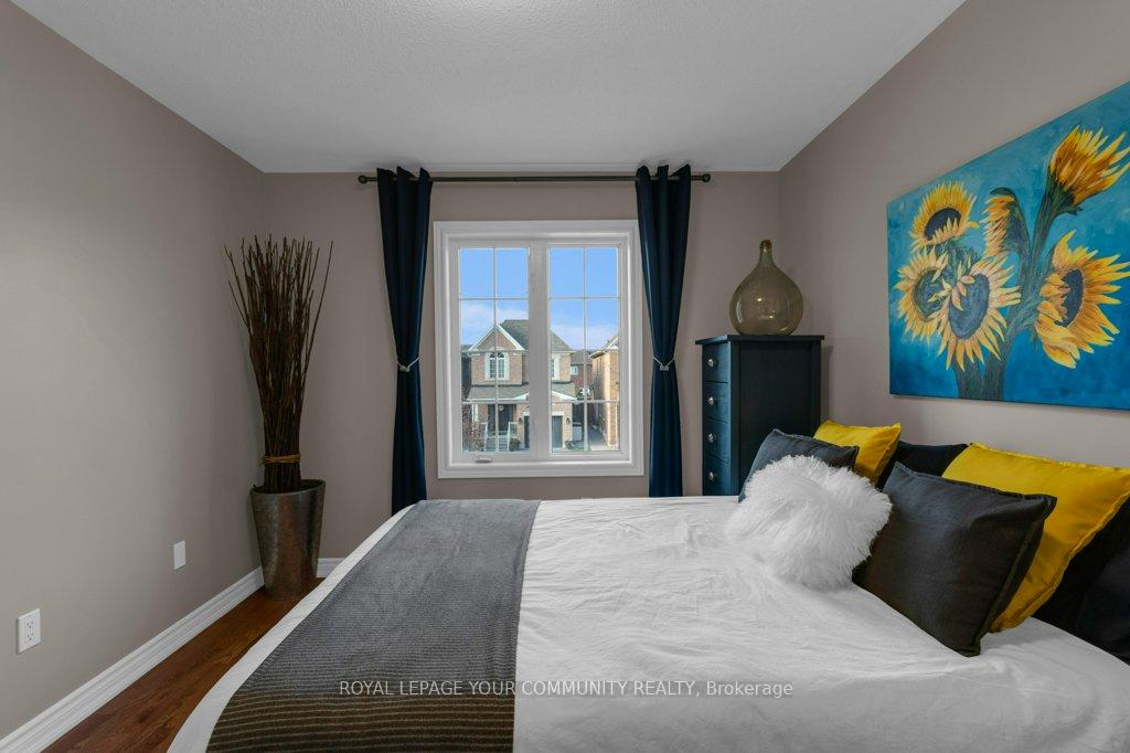 Photo 27 of 39 Boticelli Way, Vaughan, Vellore Village — HOMEH