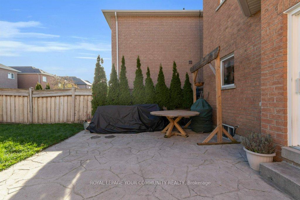 Photo 40 of 39 Boticelli Way, Vaughan, Vellore Village — HOMEH