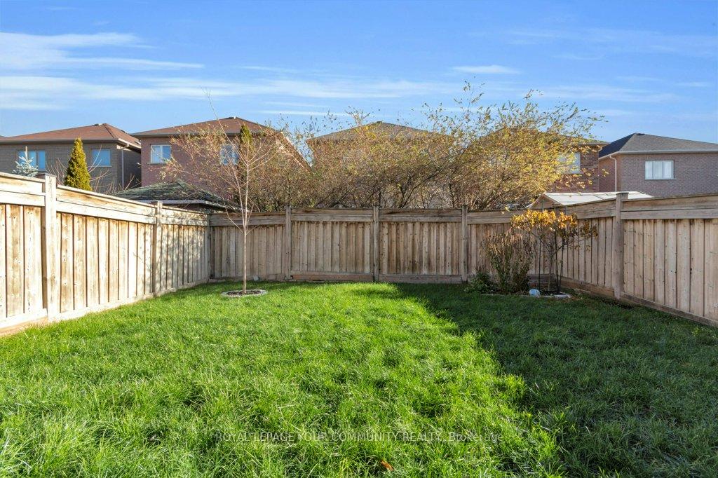 Photo 41 of 39 Boticelli Way, Vaughan, Vellore Village — HOMEH