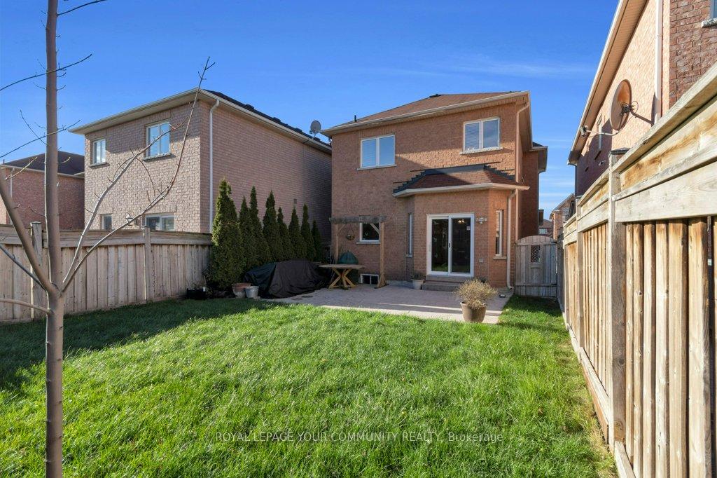 Photo 44 of 39 Boticelli Way, Vaughan, Vellore Village — HOMEH