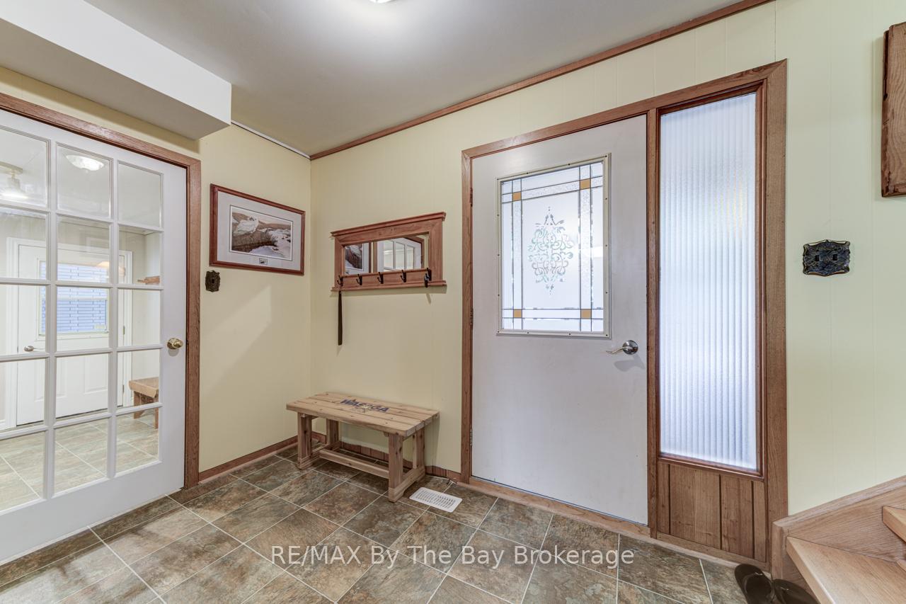 Photo 4 of 1819 River Road W, Wasaga Beach — HOMEH