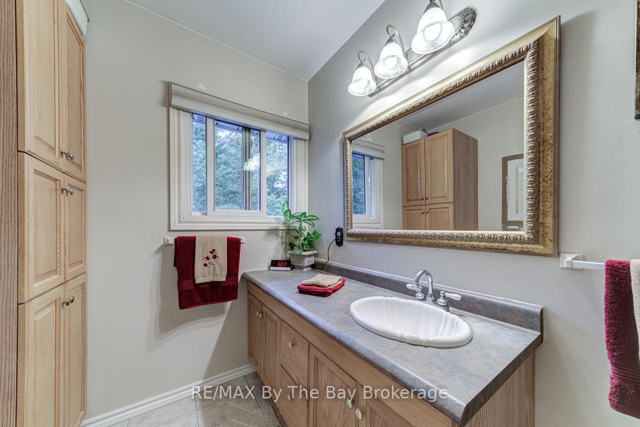Photo 25 of 1819 River Road W, Wasaga Beach — HOMEH
