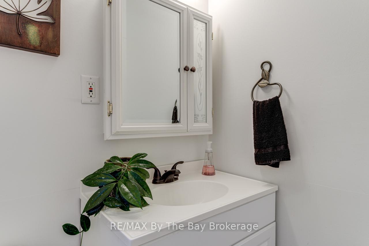 Photo 28 of 1819 River Road W, Wasaga Beach — HOMEH