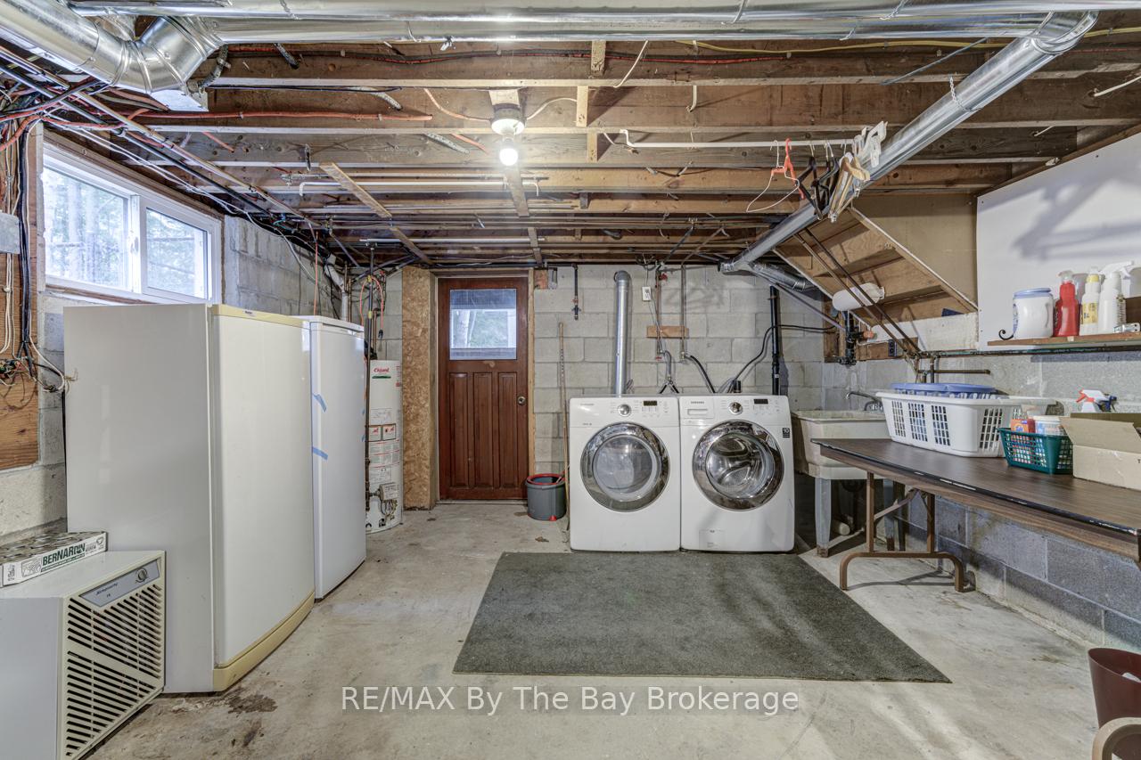 Photo 31 of 1819 River Road W, Wasaga Beach — HOMEH