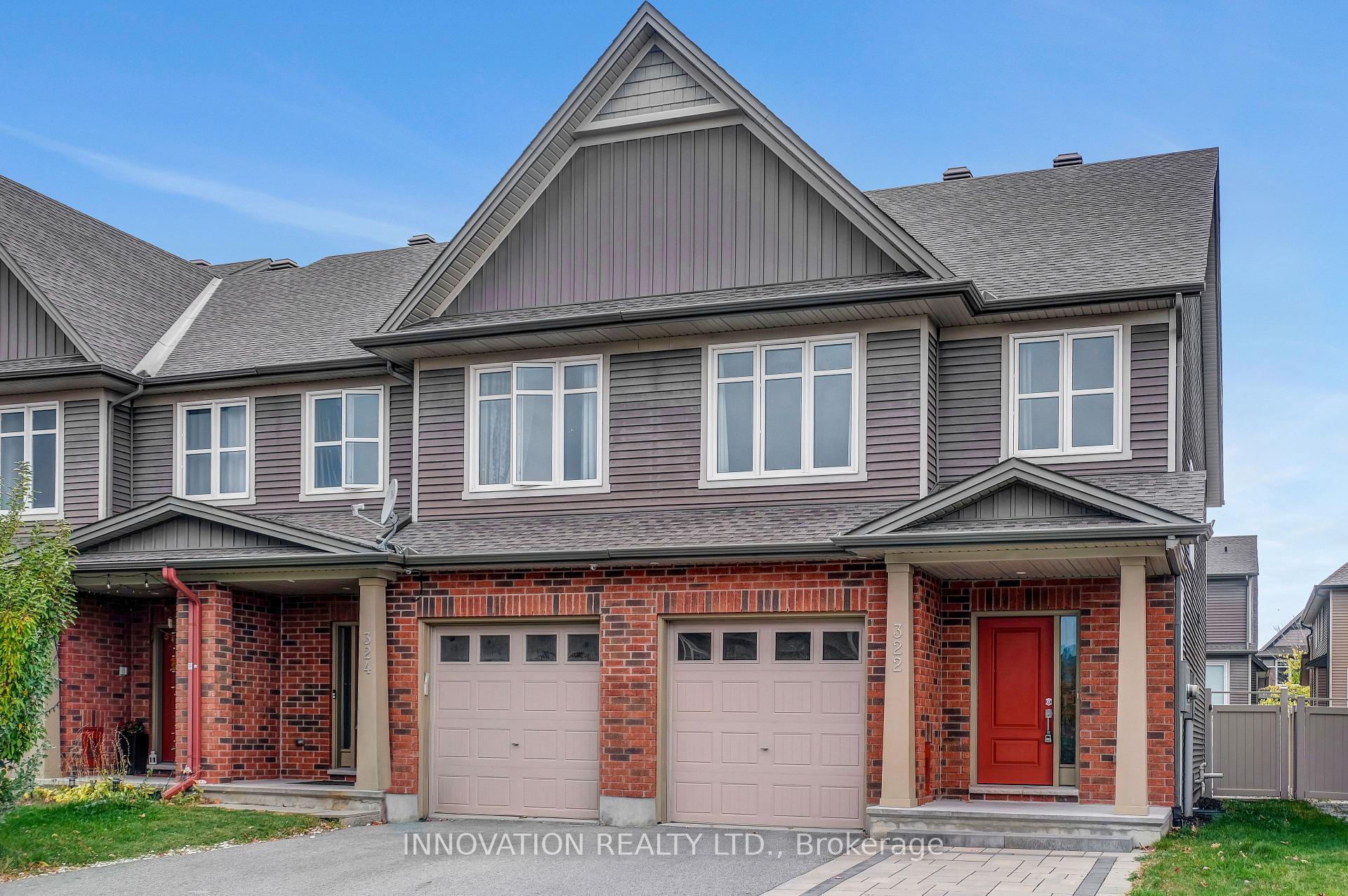 Front of 322 Fergus Crescent