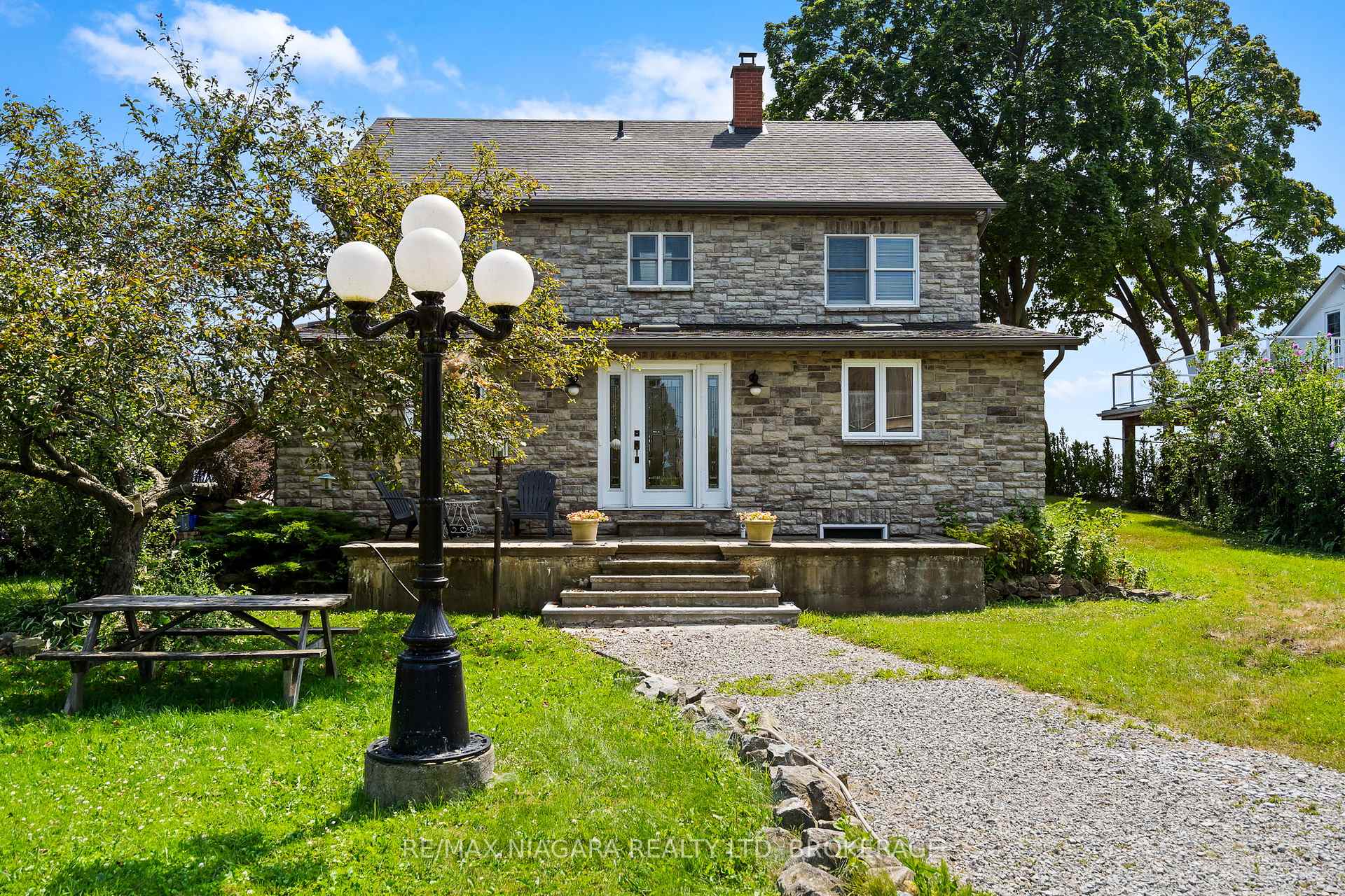 Photo 9 of 11825 Lakeshore Road, Wainfleet, Lakeshore — HOMEH