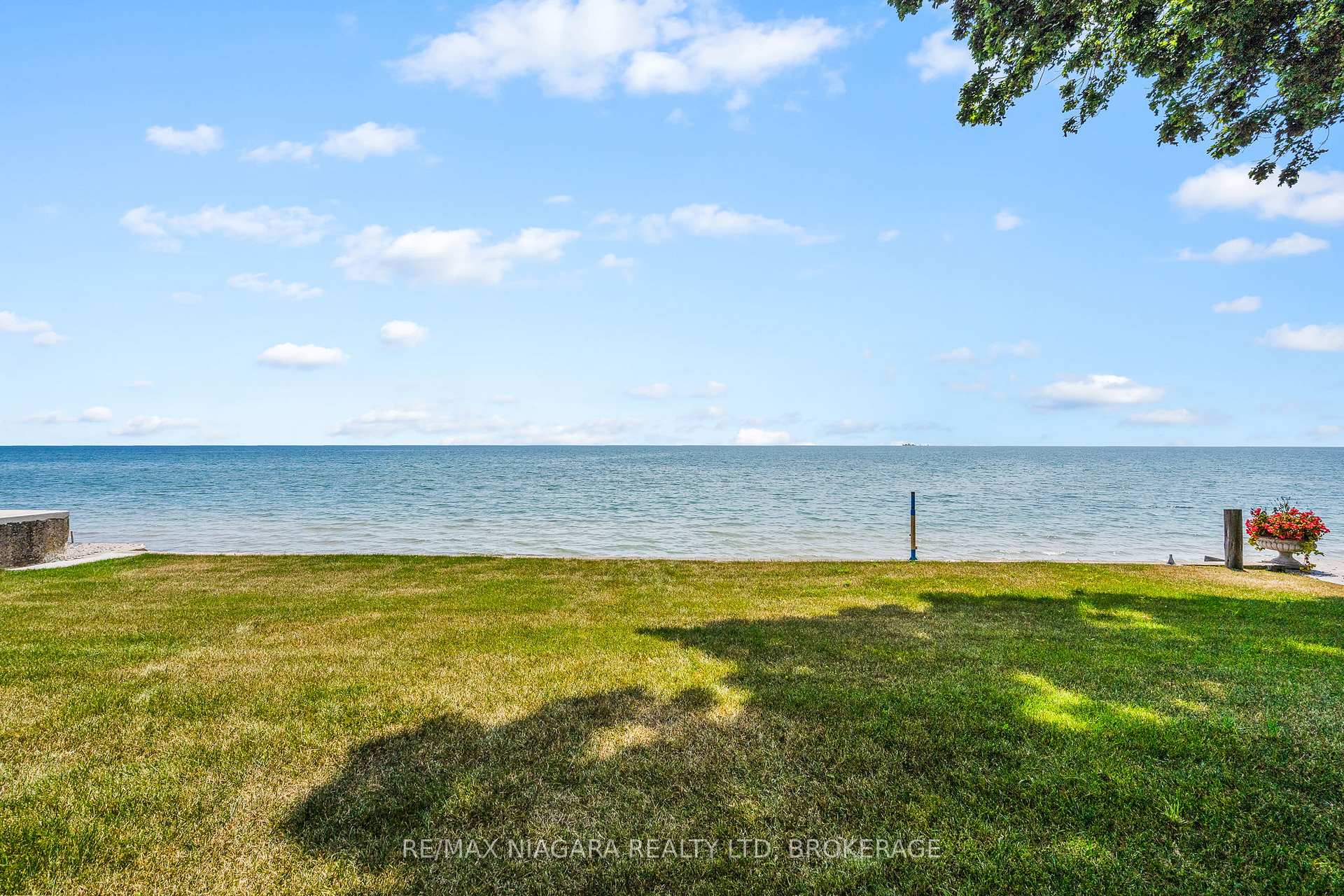 Photo 11 of 11825 Lakeshore Road, Wainfleet, Lakeshore — HOMEH