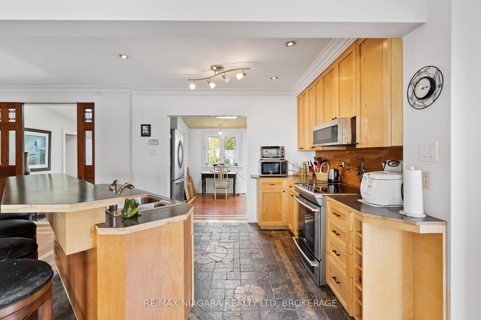 Photo 21 of 11825 Lakeshore Road, Wainfleet, Lakeshore — HOMEH