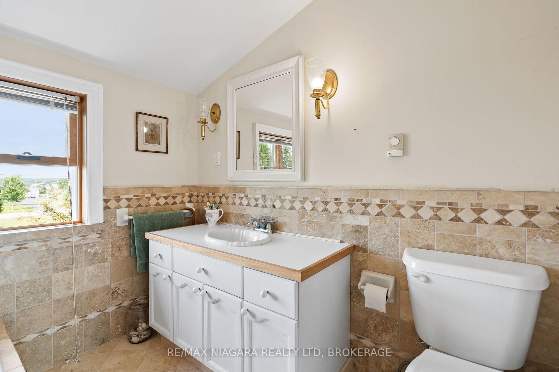 Photo 37 of 11825 Lakeshore Road, Wainfleet, Lakeshore — HOMEH