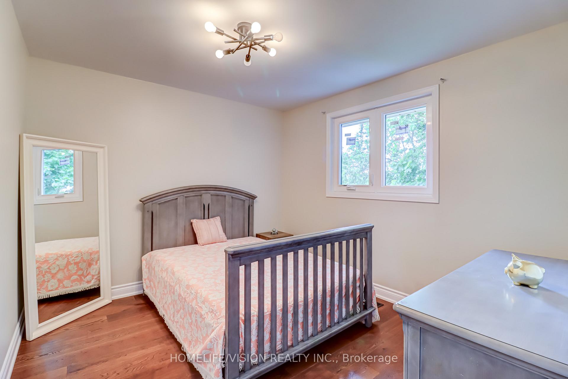 Photo 1 of 66 Munro Crescent, Uxbridge — HOMEH