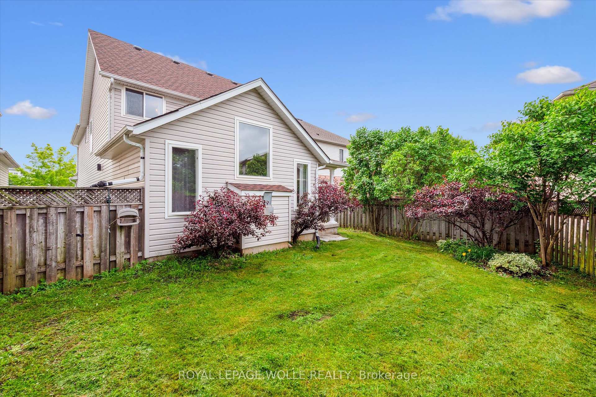 Photo 28 of 383 Beaver Creek Road, Waterloo — HOMEH