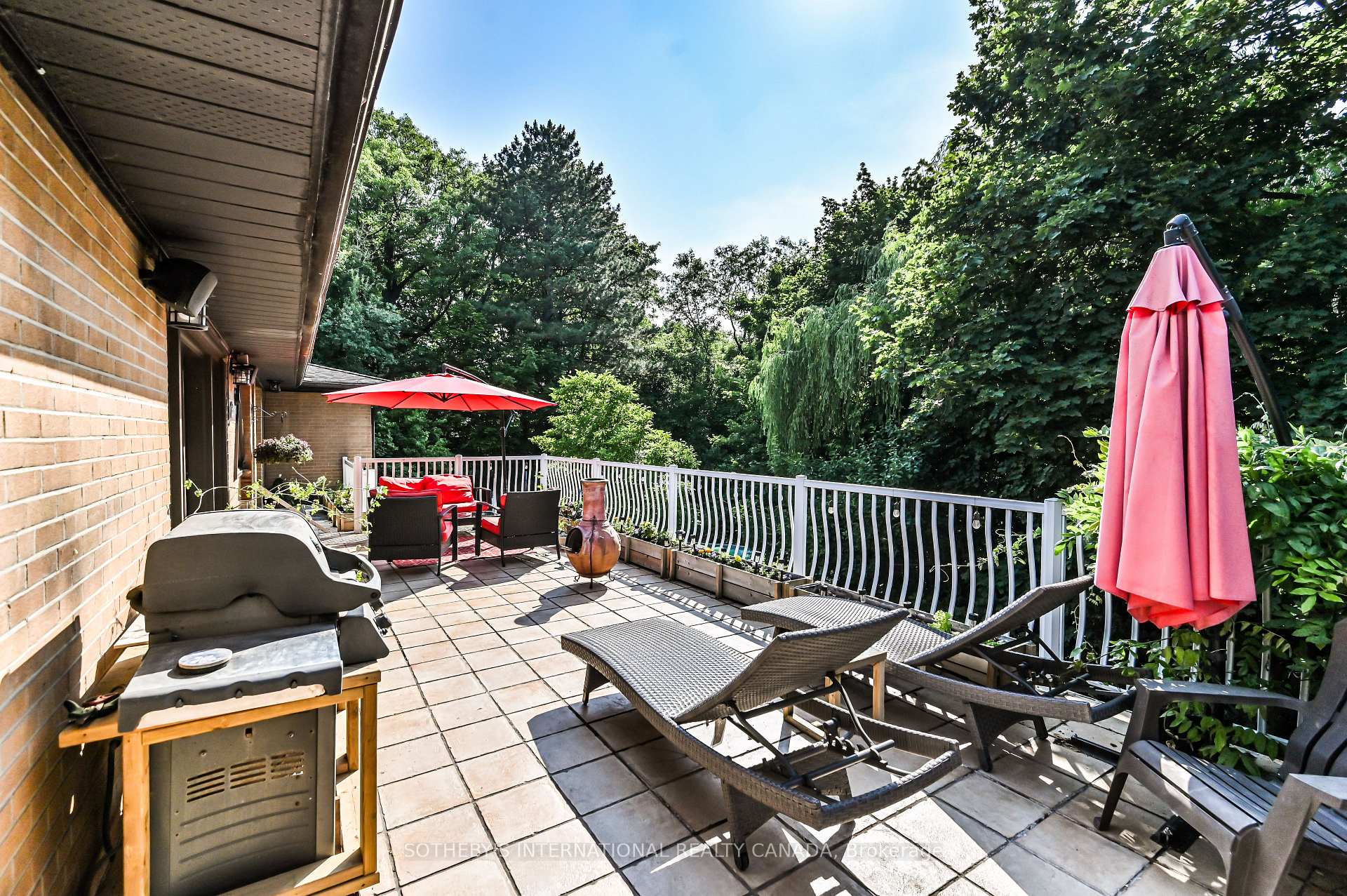 Photo 21 of 130 Monsheen Drive, Vaughan, East Woodbridge — HOMEH