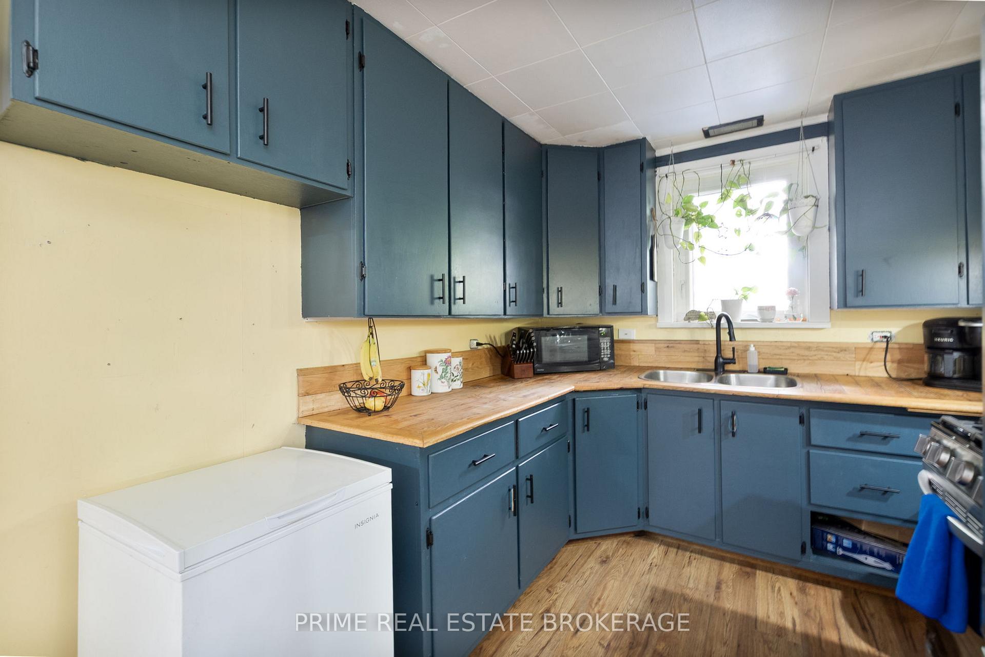Photo 11 of 1171 Jane Street, West Elgin, West Lorne — HOMEH