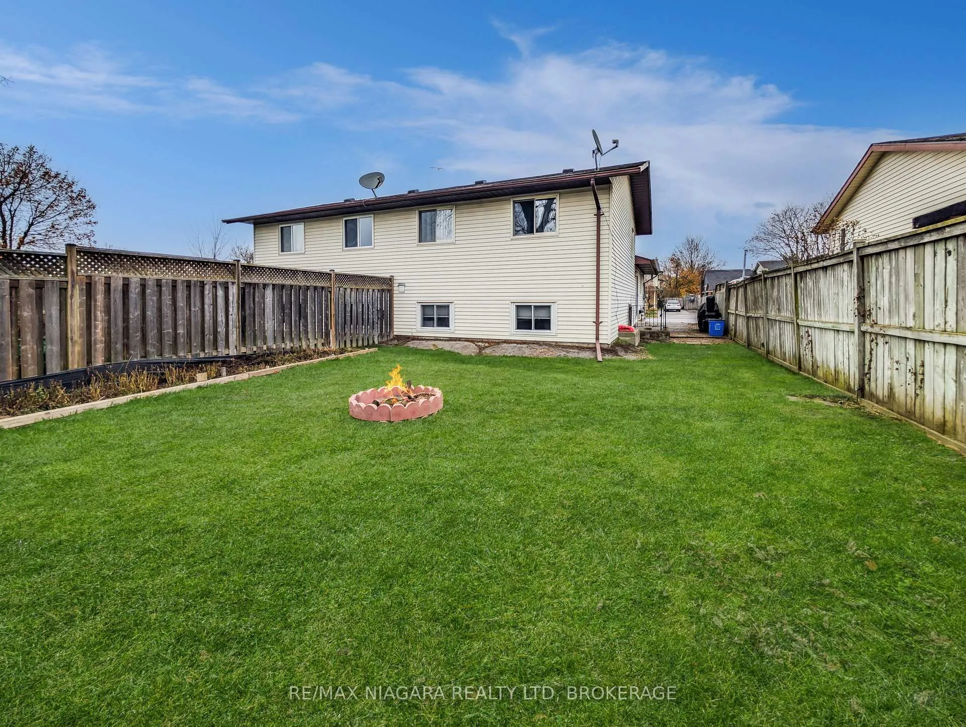 Photo 35 of 100 Terrace Avenue, Welland, Broadway — HOMEH