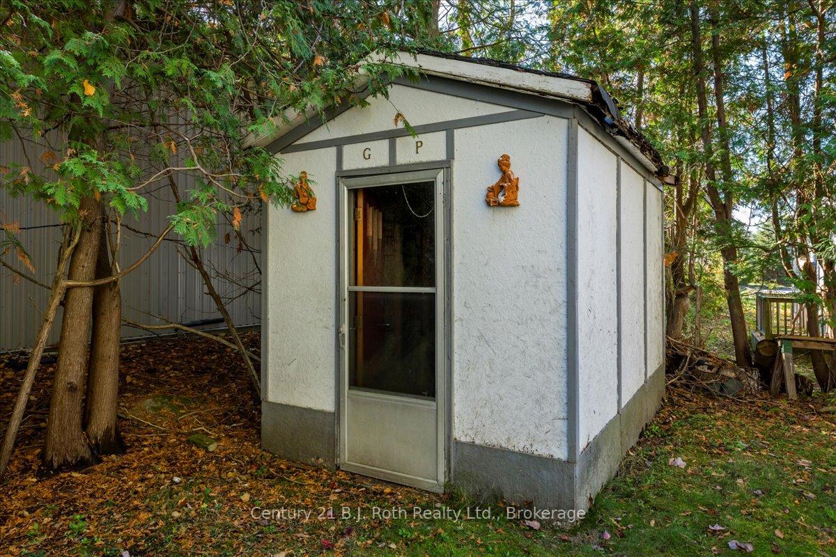 Photo 6 of 152 Beck Street, Wasaga Beach — HOMEH