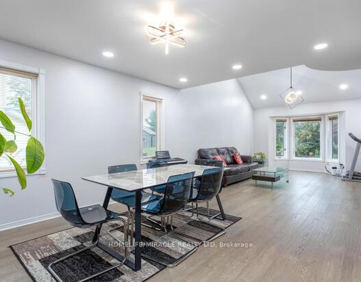 Photo 12 of 550 Penny Lane, Waterloo — HOMEH
