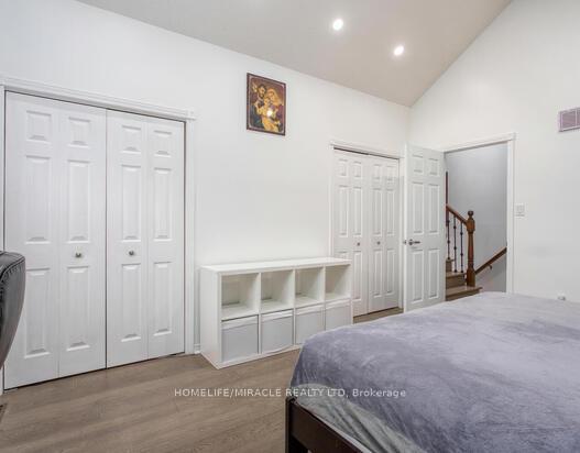 Photo 20 of 550 Penny Lane, Waterloo — HOMEH
