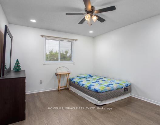 Photo 32 of 550 Penny Lane, Waterloo — HOMEH