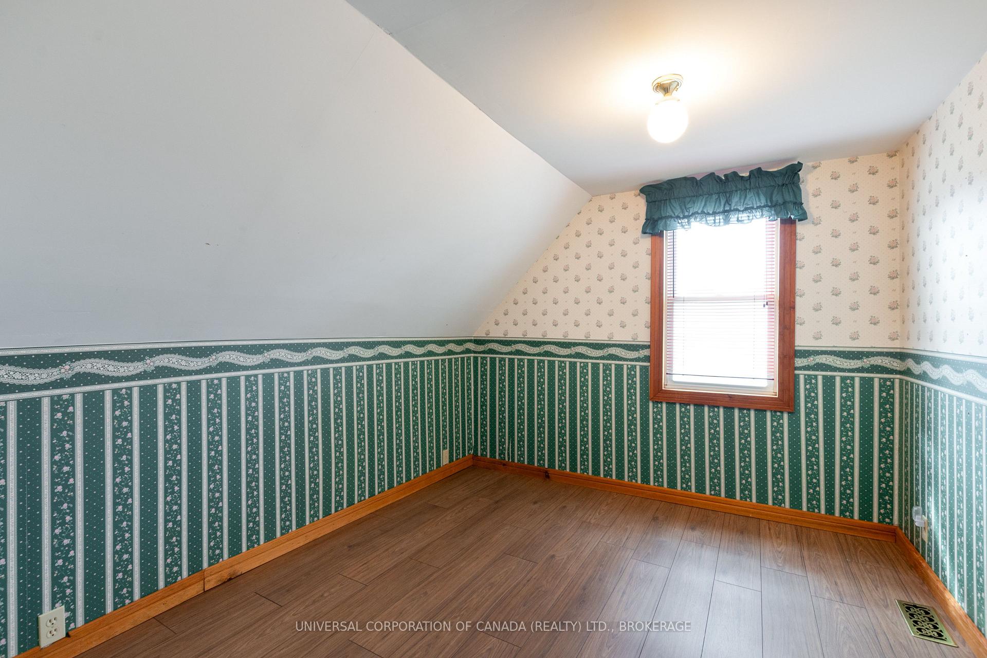 Photo 26 of 44 Shakespeare Street, Bayham, Port Burwell — HOMEH