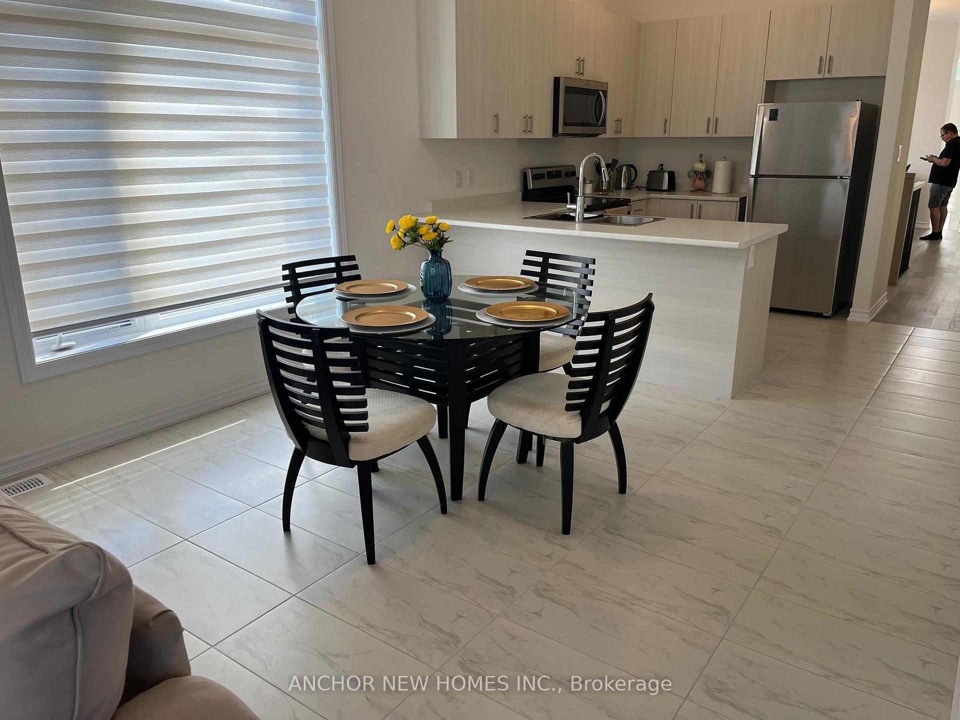 Photo 6 of 26 Beatrice Drive, Wasaga Beach — HOMEH