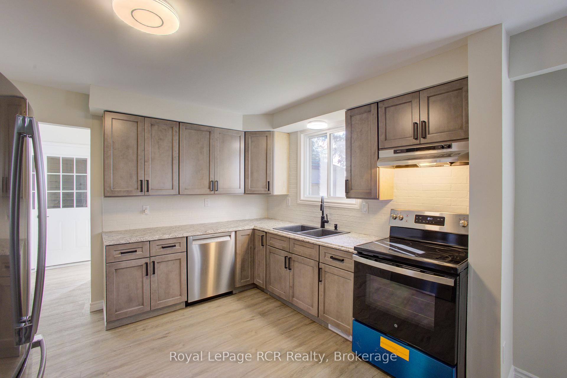 Photo 6 of 4 Bellefield Crescent, Wellington North, Arthur — HOMEH